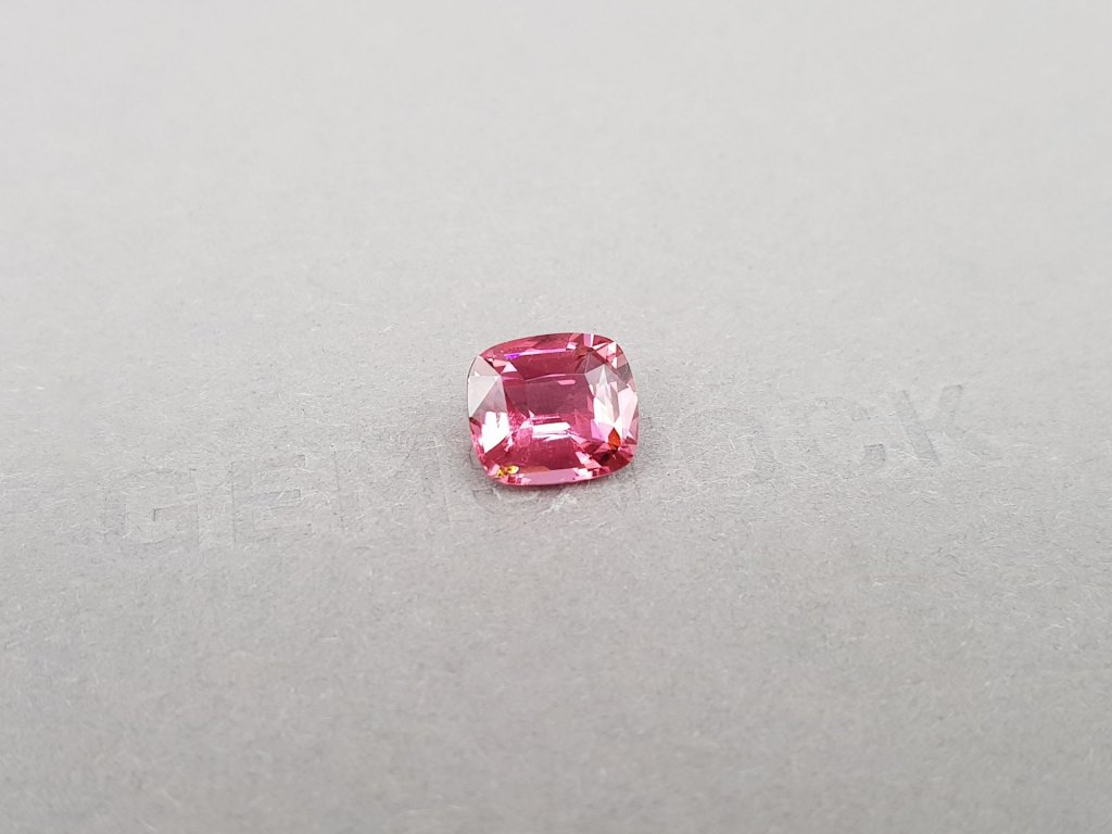 Intense pink cushion cut rubellite 2.86 carats, Nigeria Image №2