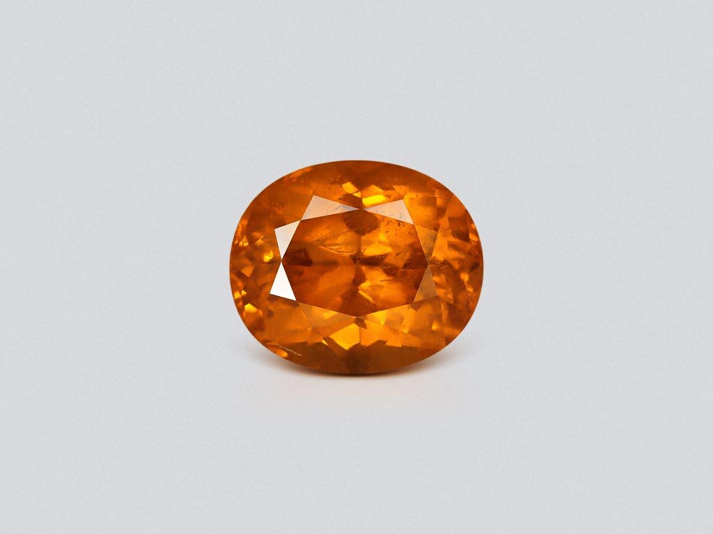 Spessartine garnet in oval cut 4.75 carats, Africa Image №1