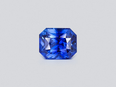 Saphir bleu taille radiant de 4,08 carats, Sri Lanka photo