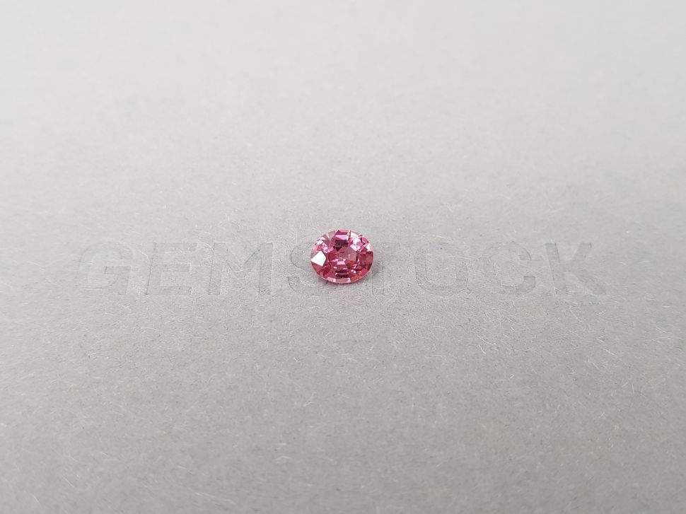 Pink Malaya garnet oval cut 0.70 carats, Tanzania Image №1