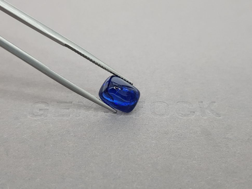 Unheated Royal blue sapphire in sugar loaf 5.37 ct, Burma Image №4