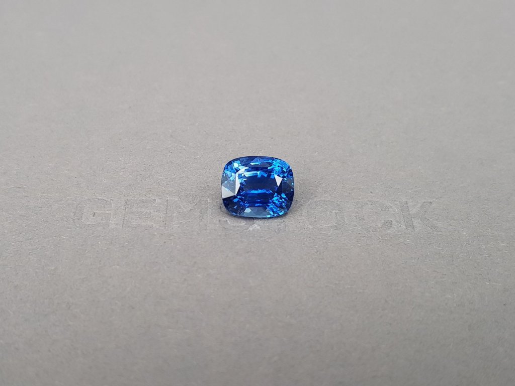 Intense Cornflower blue sapphire in cushion cut 5.11 ct, Sri Lanka Image №1