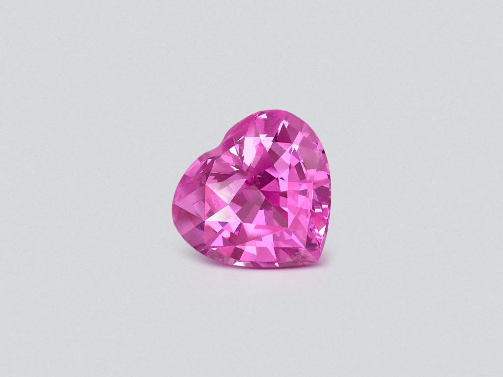 Spinel Mahenge Vivid Pink heart shape 2.02 carats, Tanzania Image №1