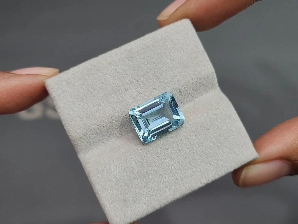 Aigue-marine taille octogonale de 5,69 carats, Madagascar  Image №4