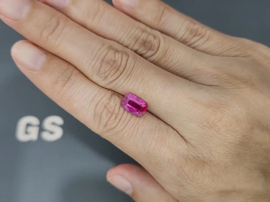 Unheated reddish pink ruby 2.55 carats, Mozambique Image №2