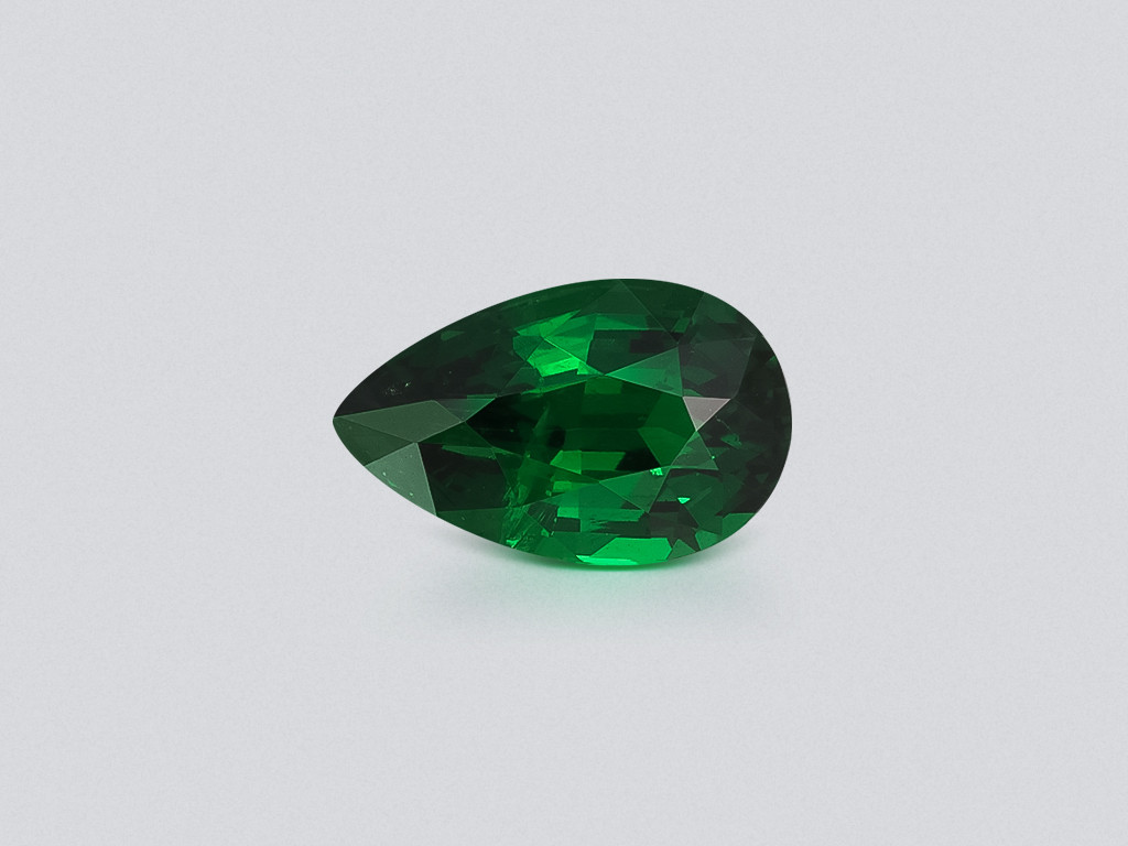 Garnet tsavorite pear cut 4.10 carats, Africa Image №1