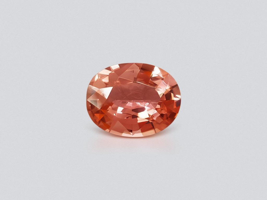 Tourmaline taille ovale rose orangé 2,80 ct Image №1