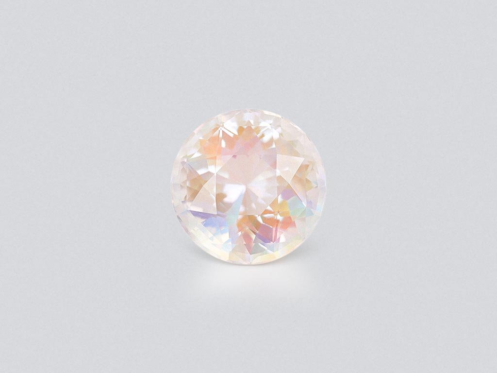 Piedra lunar arcoíris de talla redonda grande de 17,15 ct, Madagascar Image №1