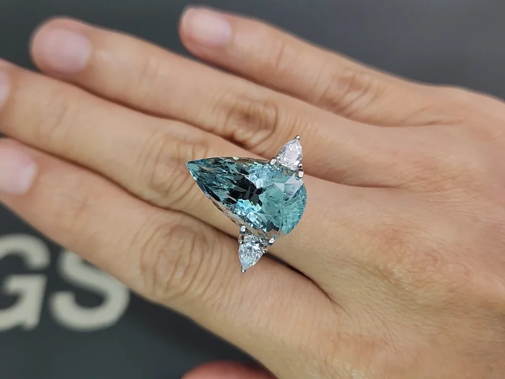 Aigue-marine taille poire 12,16 carats, Madagascar Image №5