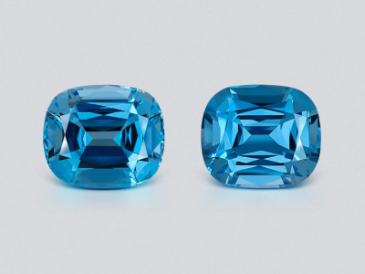Pair of large topaz Swiss Blue cushion cut 31.31 carats, Brazil photo