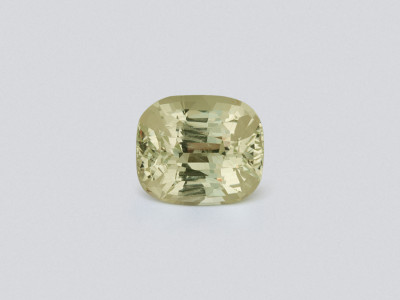 Un crisoberilo verde de talla cojín de 3,12 quilates, de Sri Lanka photo
