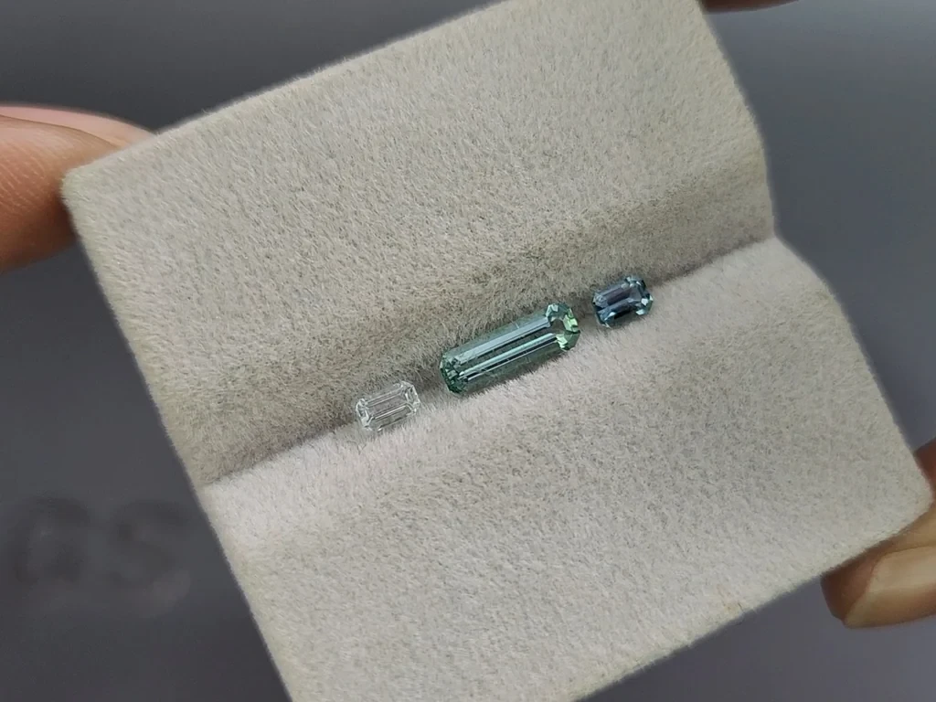 Aquamarine satz achteckig geschliffener 0,73 karat, Madagaskar Image №2