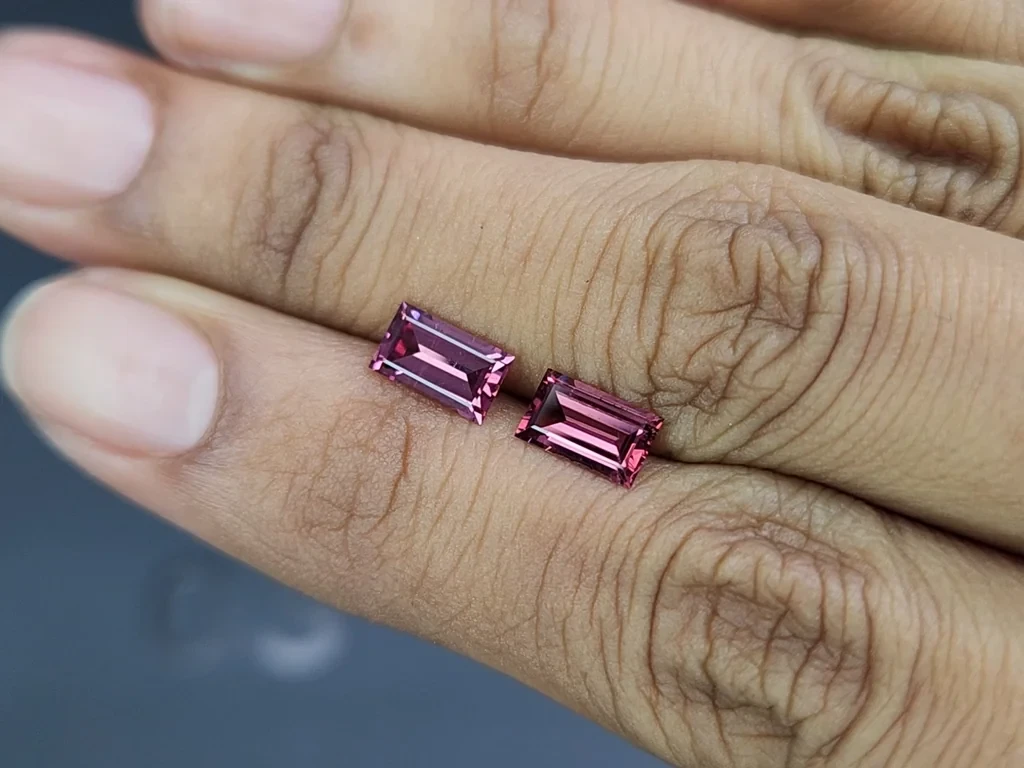Pair of rhodolite garnets baguette cut 1.92 carats, Madagascar Image №2