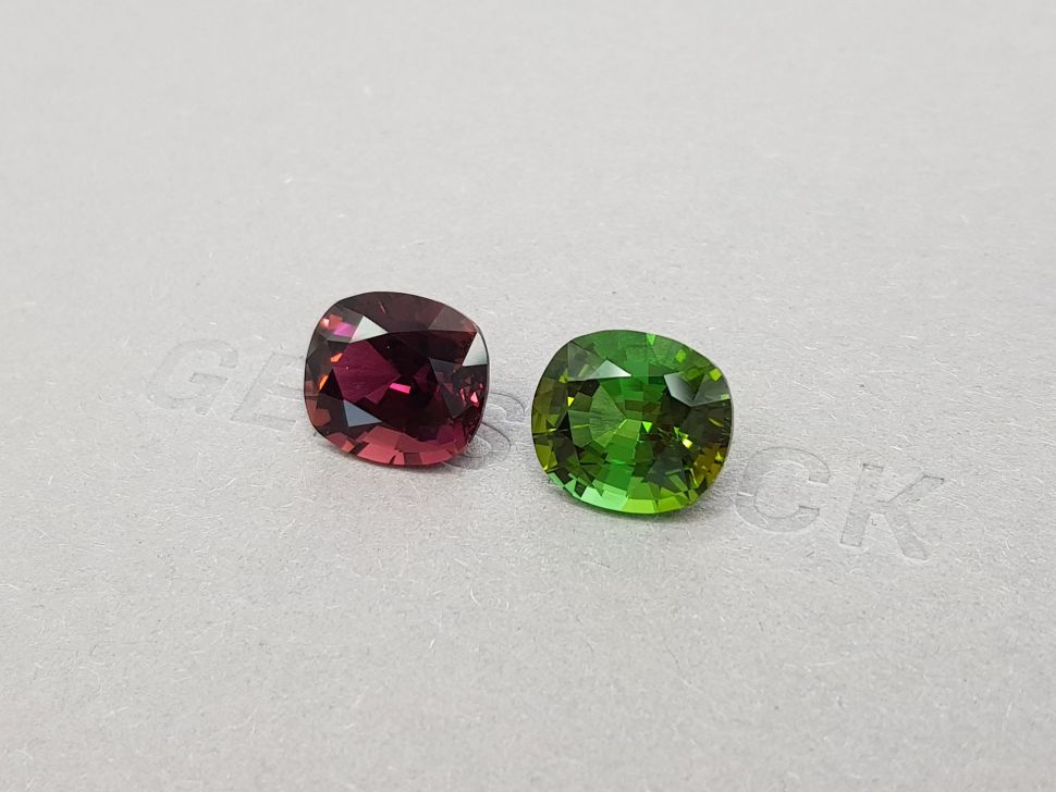 Contrasting pair of 11.56 ct tourmalines Image №2