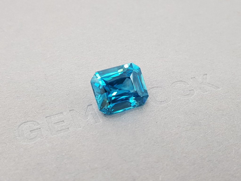 Neon blue radiant cut zircon 10.83 ct Image №2
