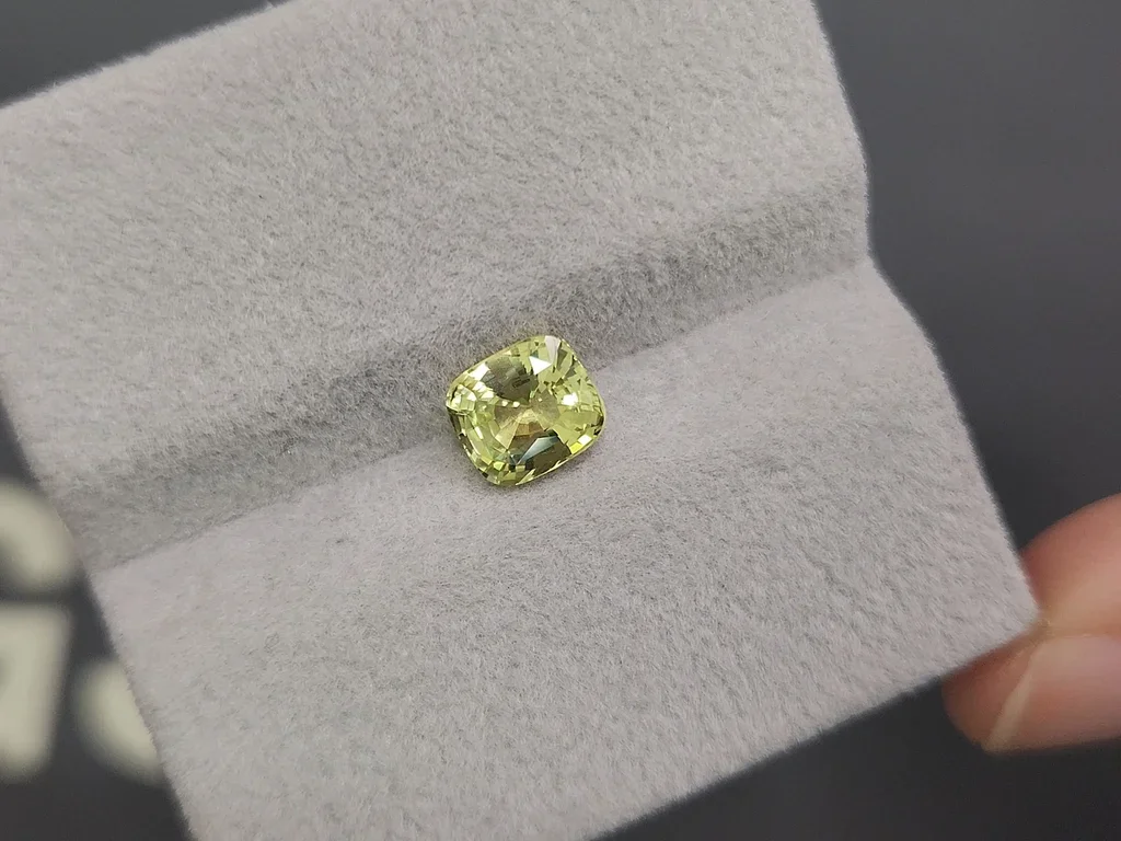 Crisoberilo de talla cojín de 1,55 ct, Sri Lanka   Image №4