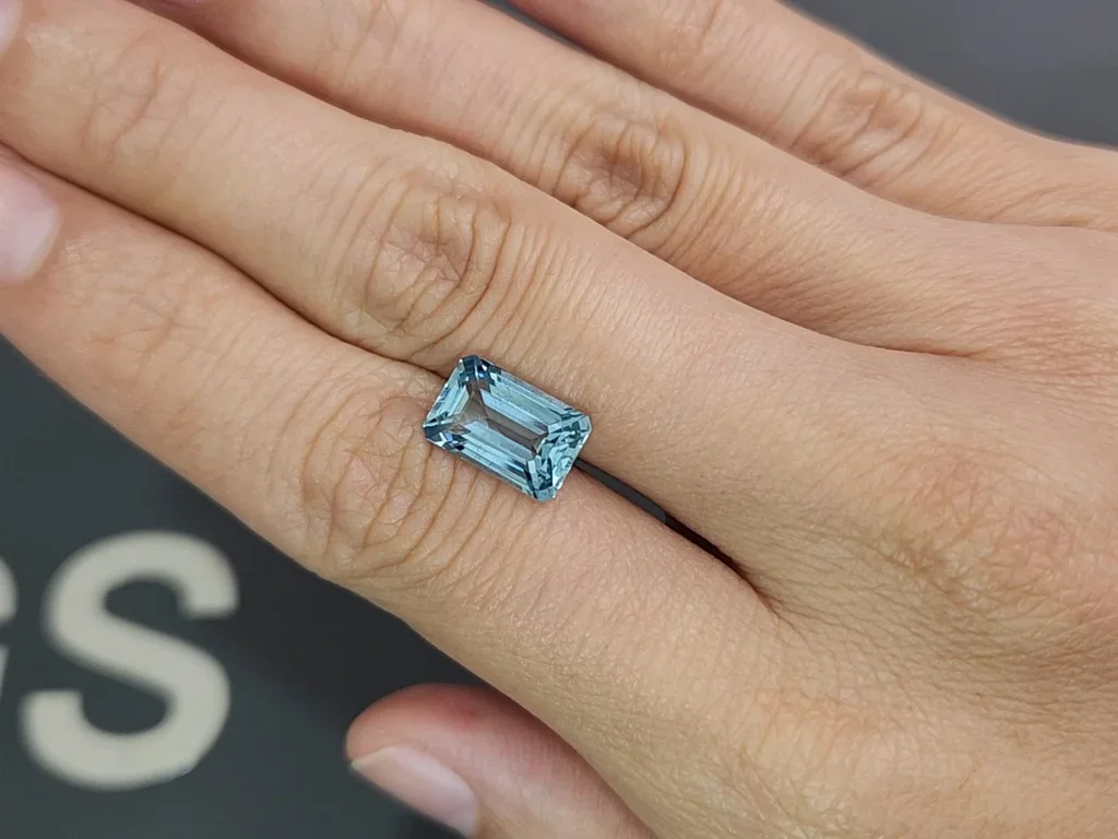 Aguamarina de talla octogonal de 3,38 carats, Madagascar Image №2