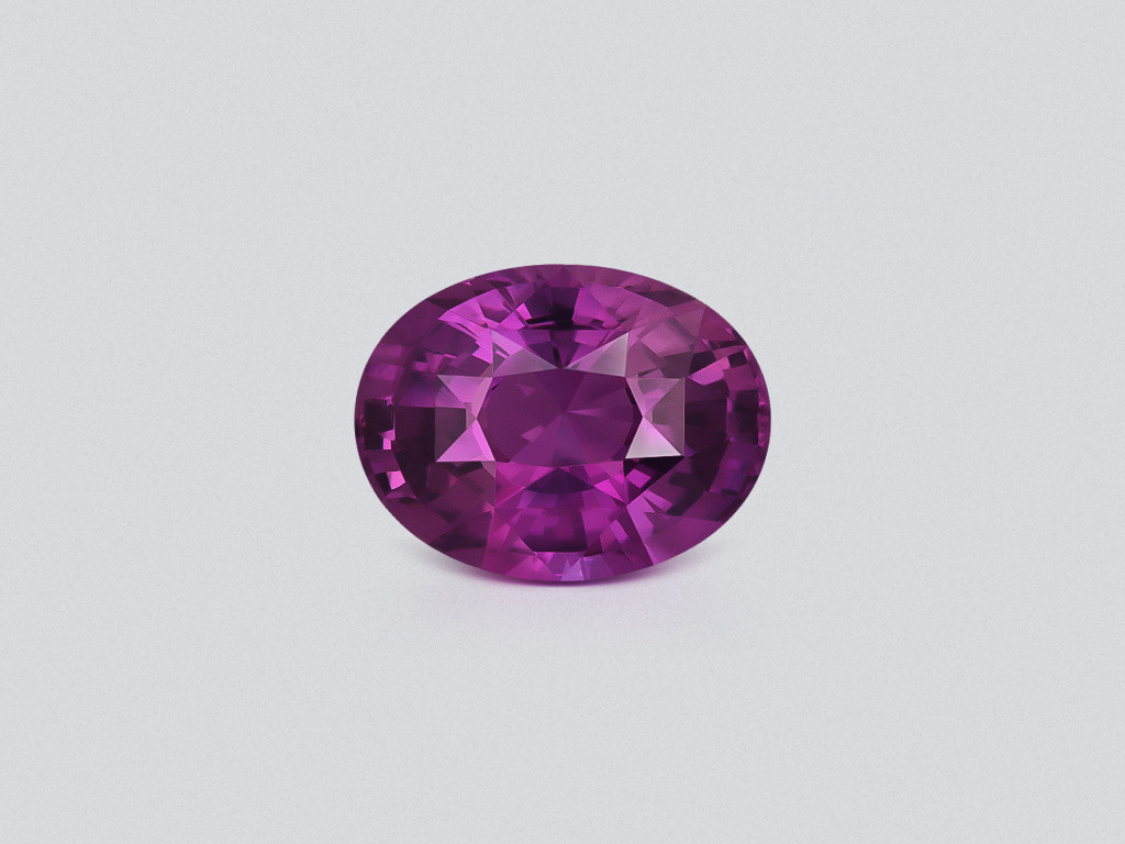 Zafiro púrpura de talla ovalada de 2,04 ct sin calentar, Sri Lanka Image №1