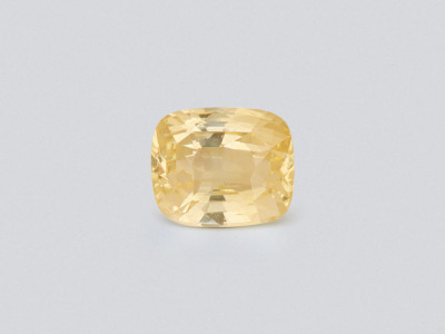 Unbehandelter, kissenförmig geschliffener gelber saphir, 1,54 karat, Sri Lanka photo