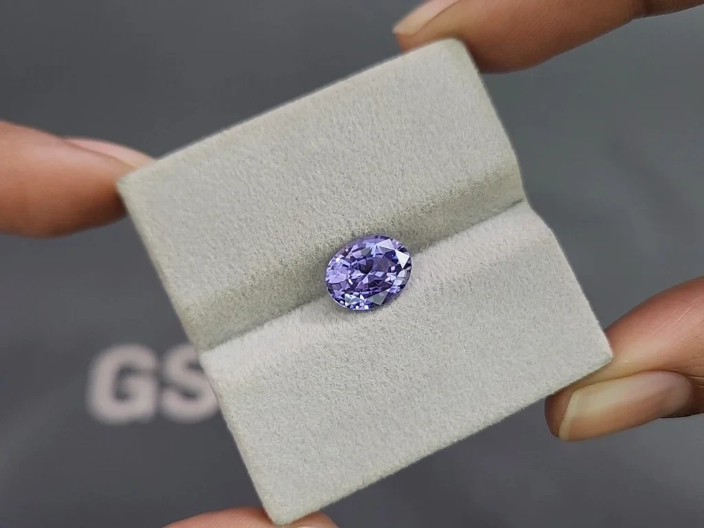 Zafiro púrpura de talla ovalada sin calentar de 2,96 quilates, Sri Lanka Image №4