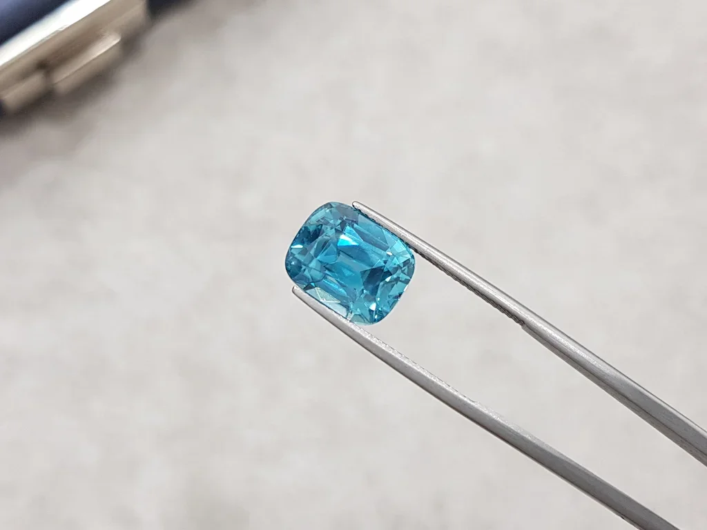 Zircon bleu taille coussin 11,18 ct Image №2