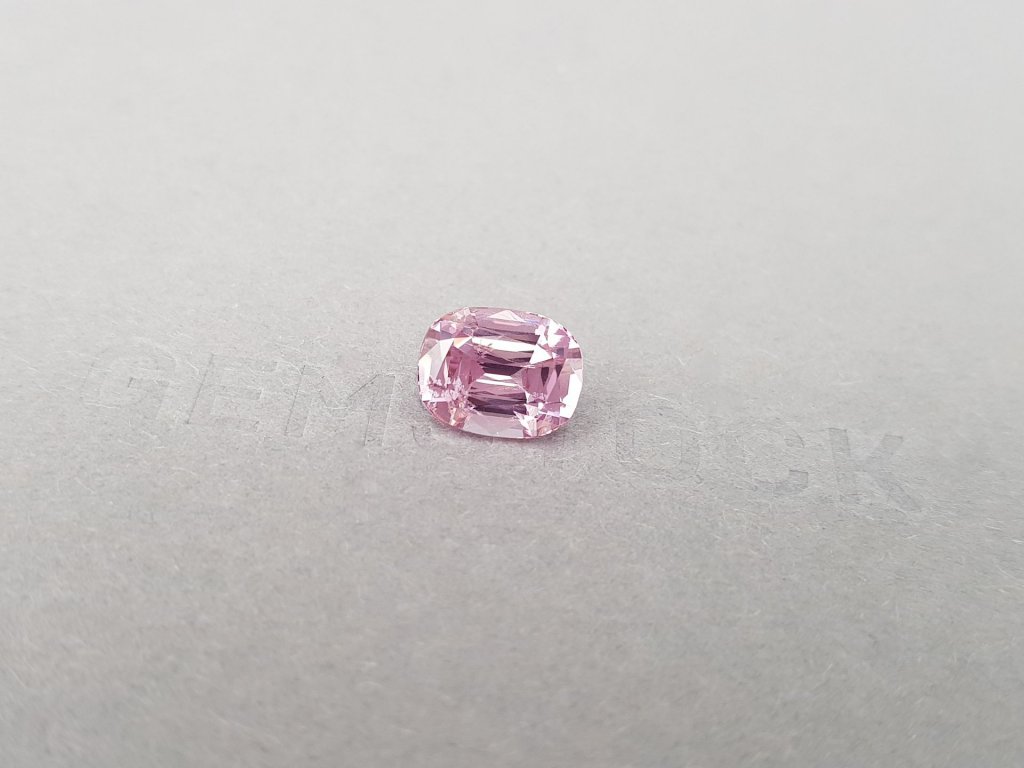 Pink cushion cut spinel 3.50 carats, Sri Lanka Image №3