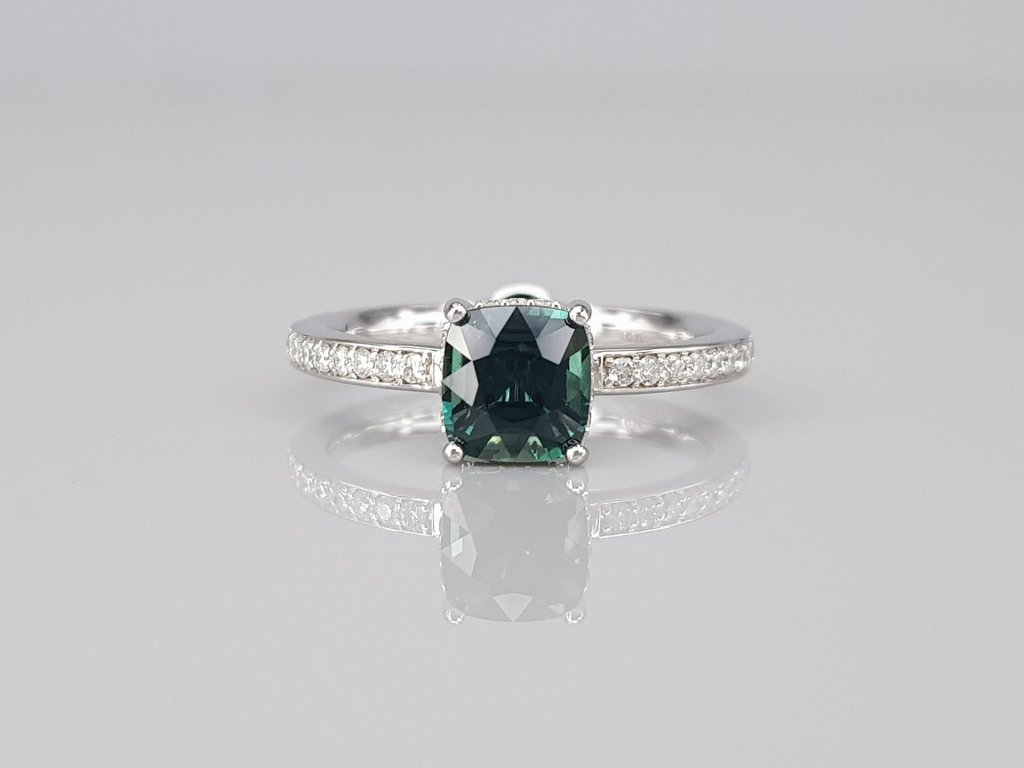 Ring with untreated Teal sapphire 1.40 ct in 18K white gold Image №2