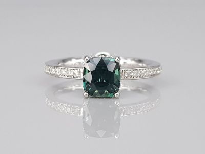 Ring with untreated Teal sapphire 1.40 ct in 18K white gold photo