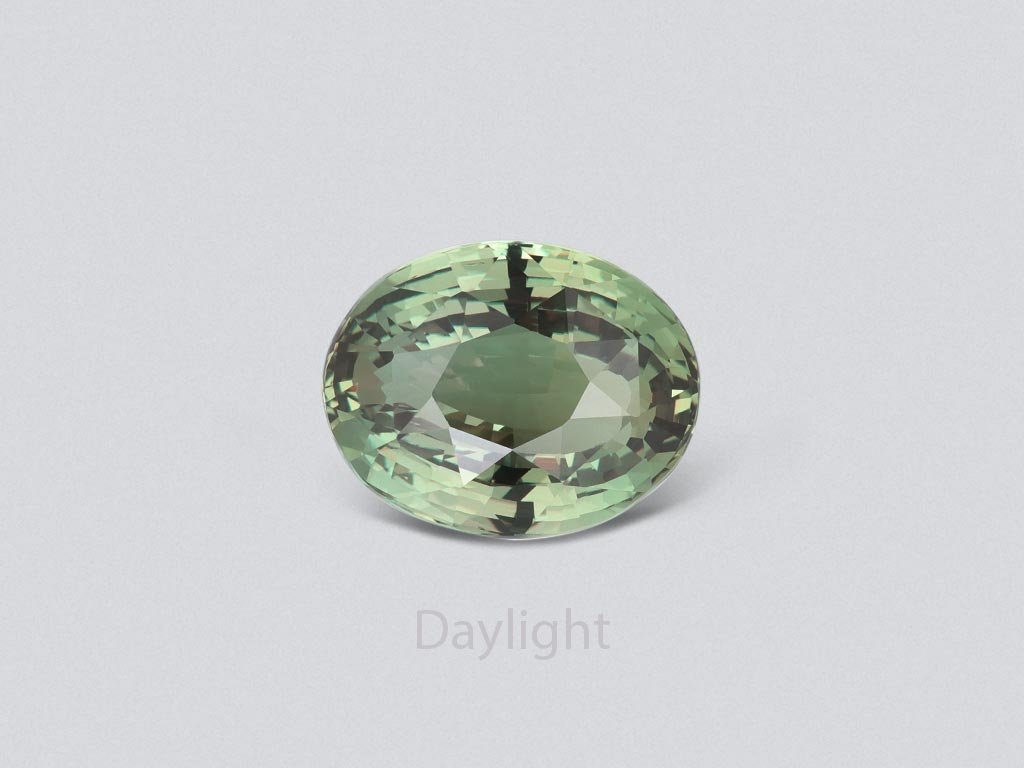 Rare alexandrite in oval cut with strong color change effect 4.05 ct, Sri Lanka Image №2