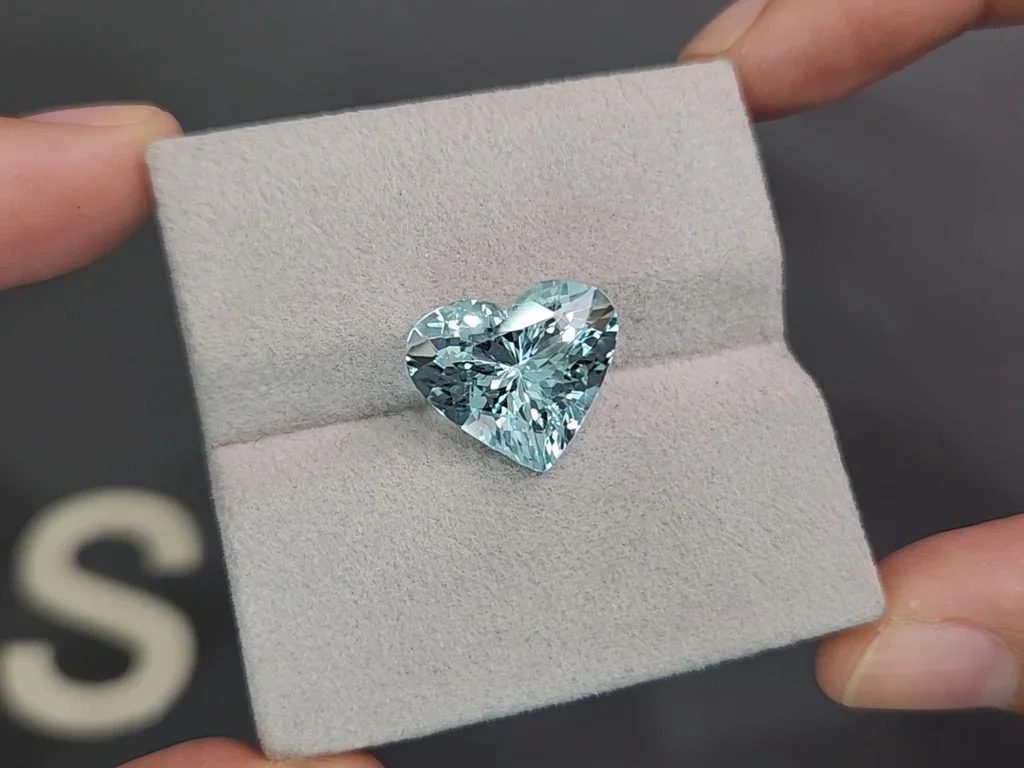 Aigue-marine taille cœur 5,55 carats, Madagascar  Image №4