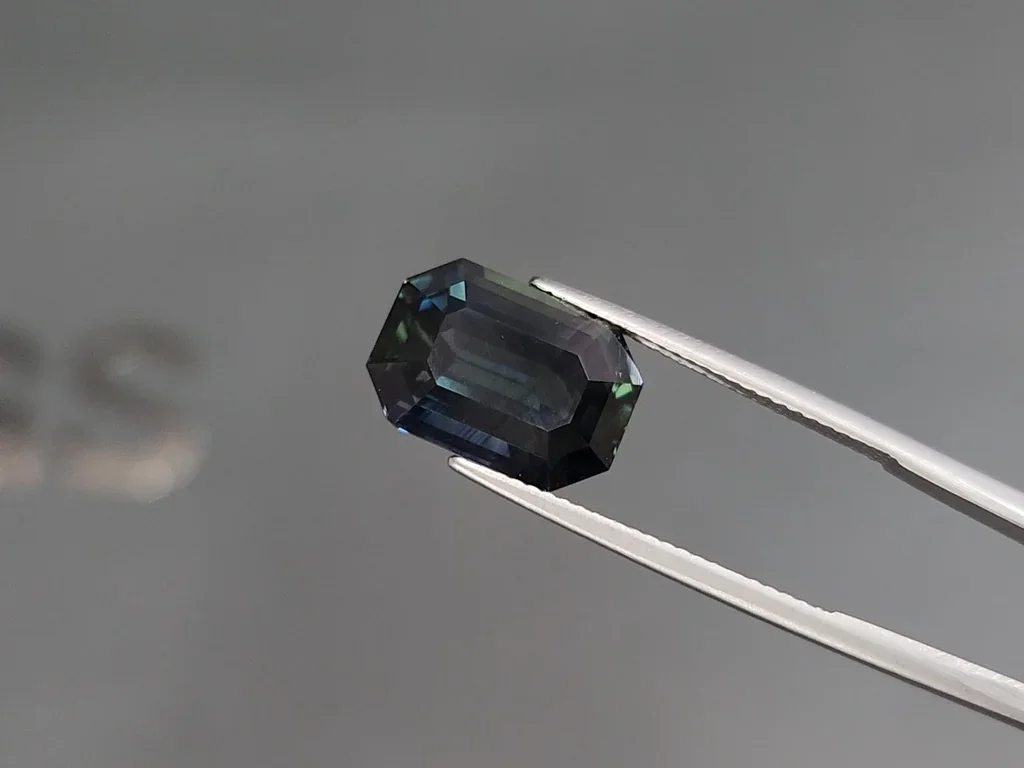Unheated sapphire Teal octagon cut 9.01 carats, Sri Lanka Image №3