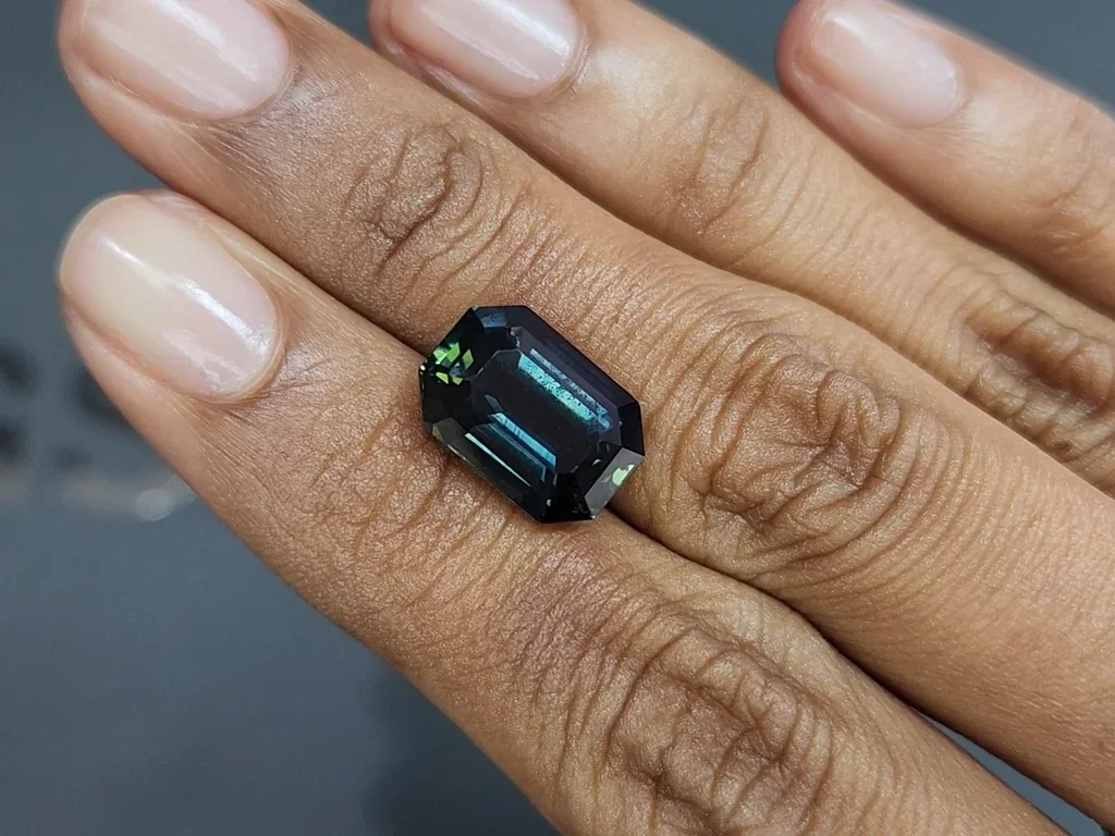 Unheated sapphire Teal octagon cut 9.01 carats, Sri Lanka Image №2