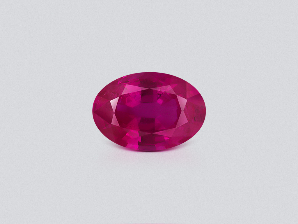 Taubenblut rubin im ovalschliff 0,50 carats, Burma Image №1