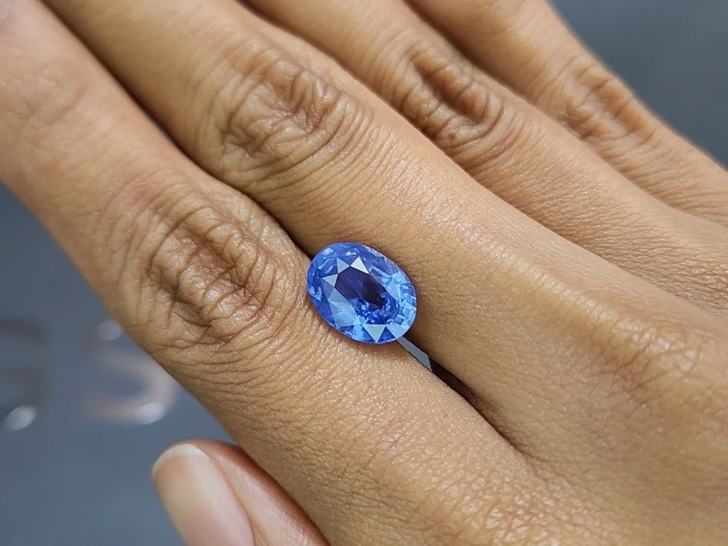 Unbehandelter saphir im oval-schliff 5,58 karat, Sri Lanka Image №2
