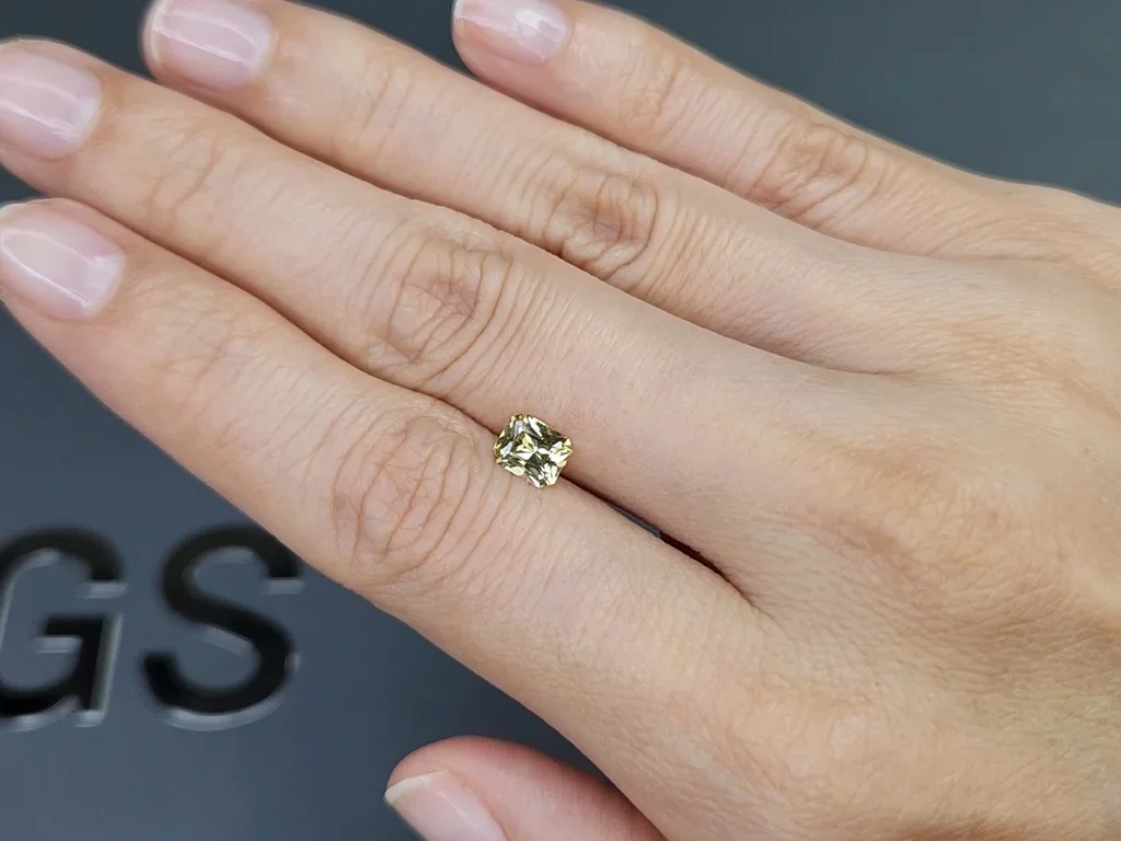 Untreated yellow sapphire radiant cut 0.79ct, Madagascar Image №2