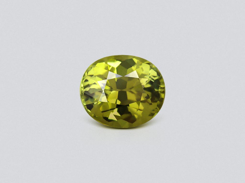 Chrysoberyll im ovalschliff 3,67 carats, Sri Lanka   Image №1