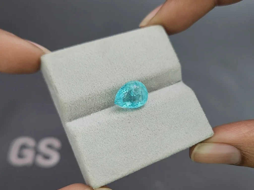 Tourmaline Paraiba bleu néon de 3,90 carats, taille poire, Mozambique Image №4