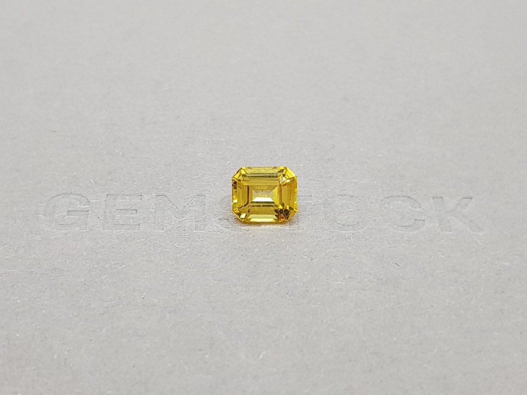 Yellow sapphire 2.01 ct, Sri Lanka Image №1