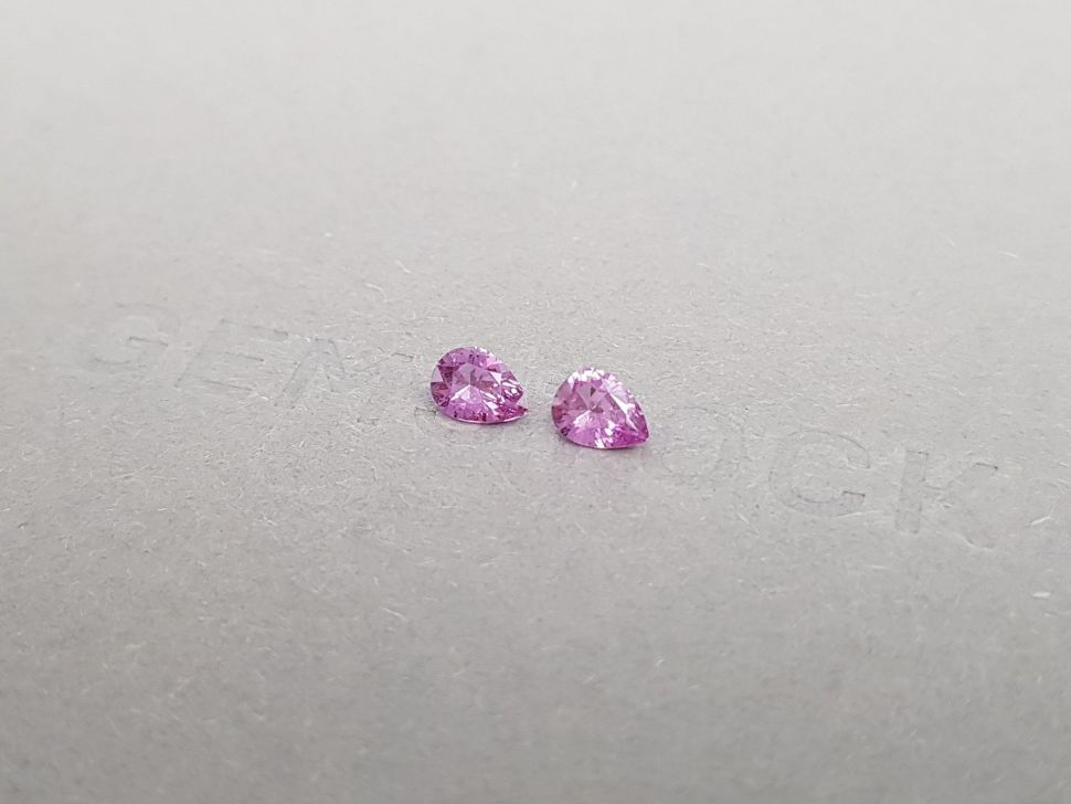 Pair of unheated pink sapphires pear cut  0.75 ct, Madagascar Image №3