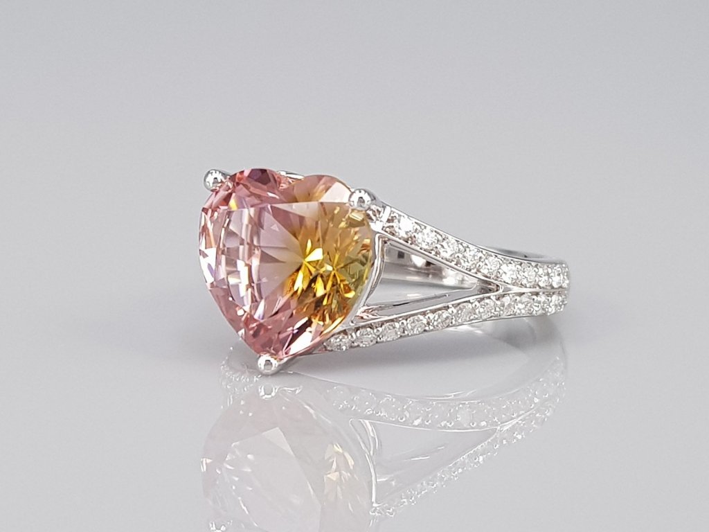 Ring with bi-color tourmaline 4.03 ct  and diamonds in 18K white gold Image №3