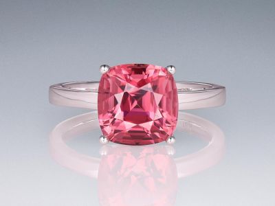 Ring with pink-orange rubellite 3.37 carats in 18K white gold photo