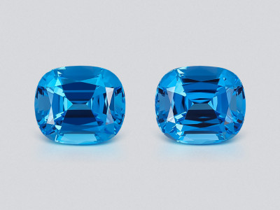 Paar leuchtender schweizer Blau topas im kissenschliff 25,31 carats, Brasilien photo