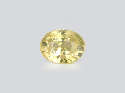 Saphir jaune non chauffé, taille ovale 2,50 carats, Sri Lanka photo