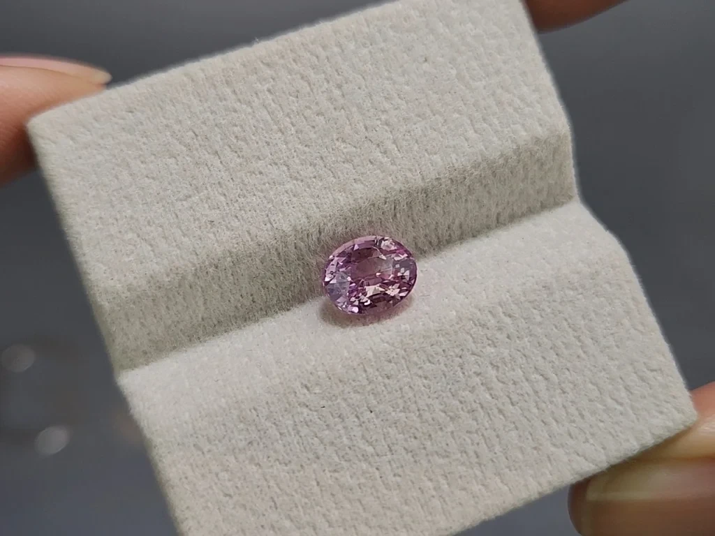 Unbehandelter saphir Baby Pink im oval-schliff 2,05 karat, Sri Lanka Image №4
