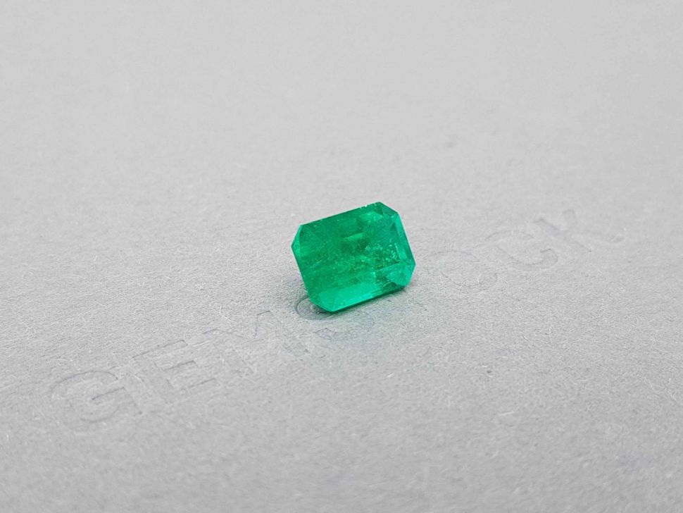Colombian vivid green emerald 2.96 ct, GRS Minor Image №3