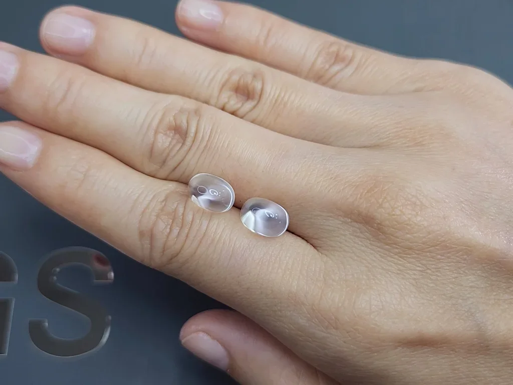 Pair of oval cut moonstones 6.04 carats, Burma Image №2