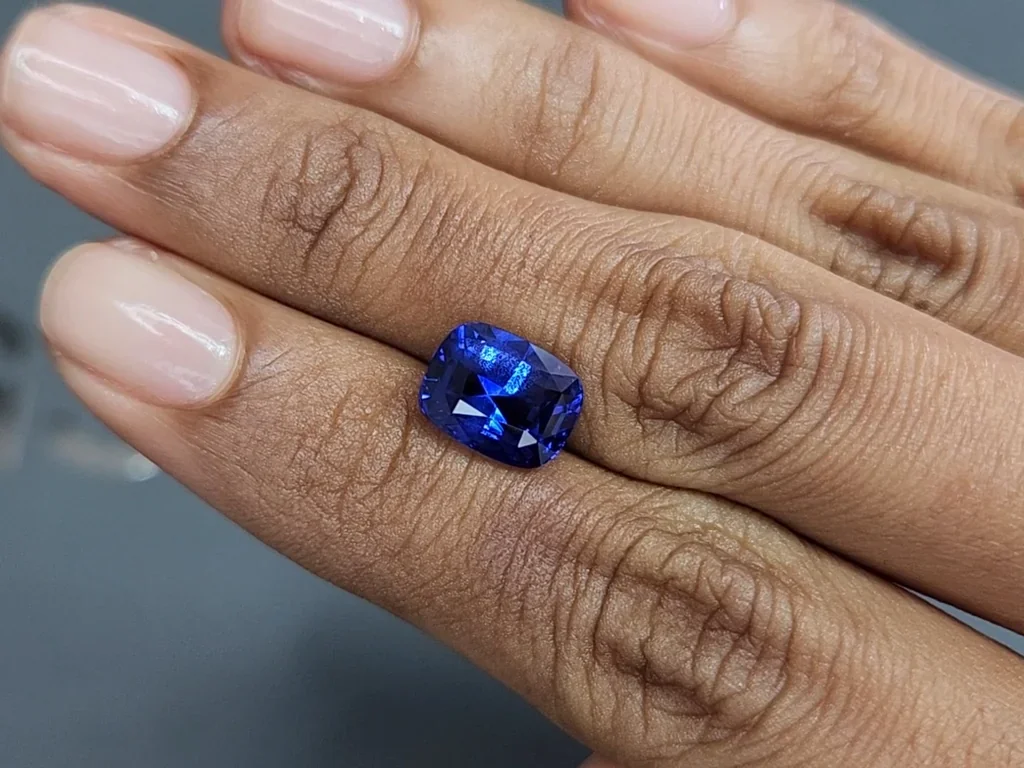 Zafiro azul real talla cojín de 5,10 carats, Sri Lanka  Image №2