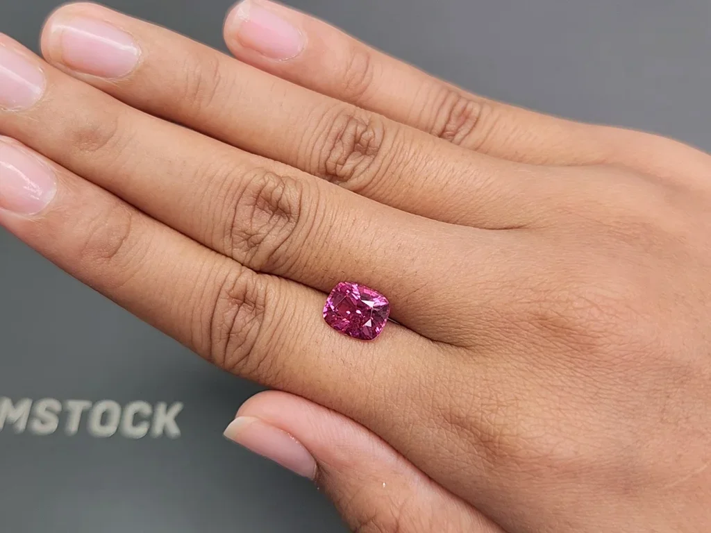 Mansin vivid pink spinel in cushion cut 3.17 carats, Burma Image №2