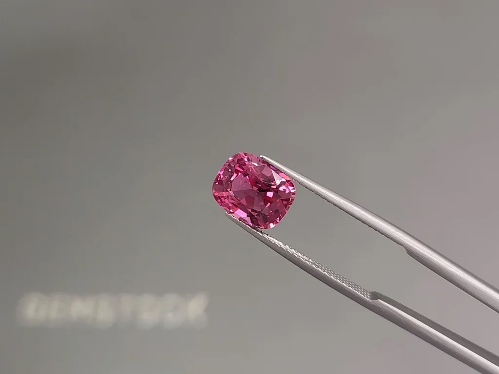 Mansin vivid pink spinel in cushion cut 3.17 carats, Burma Image №3