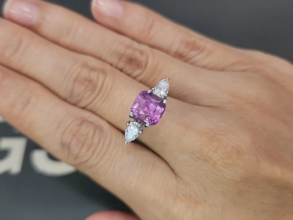 Saphir rose rutile taille coussin non chauffé, effet soie, 4,52 ct, Sri Lanka Image №5